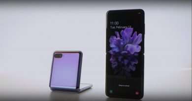 Samsung Galaxy Z Flip Foldable Phone